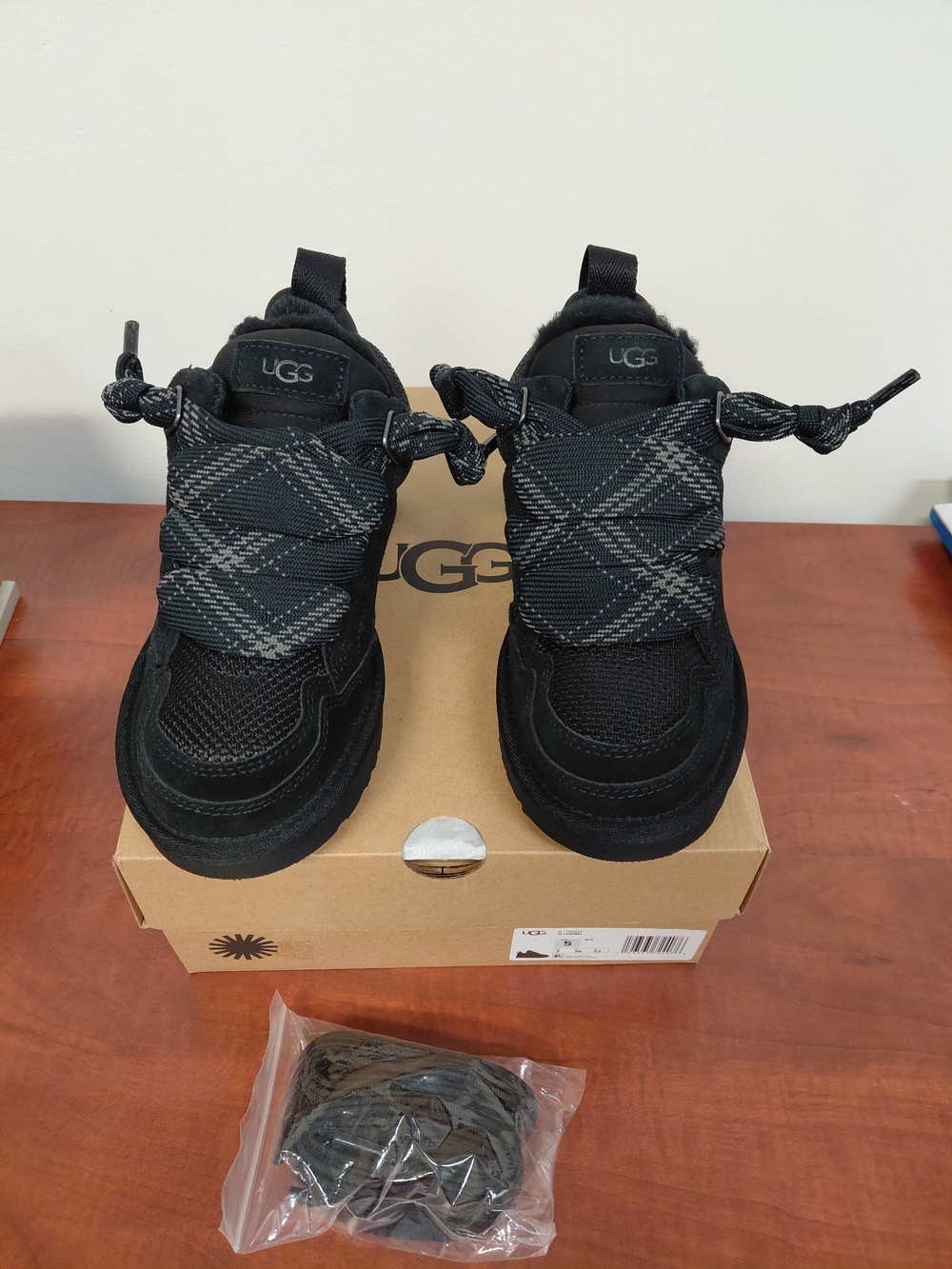UGG Kids Black Lace-Up Sneakers